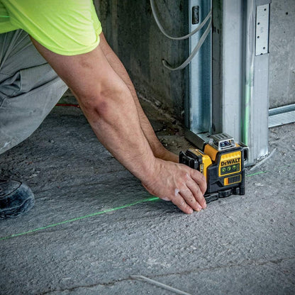 DEWALT Self-Leveling Green Laser